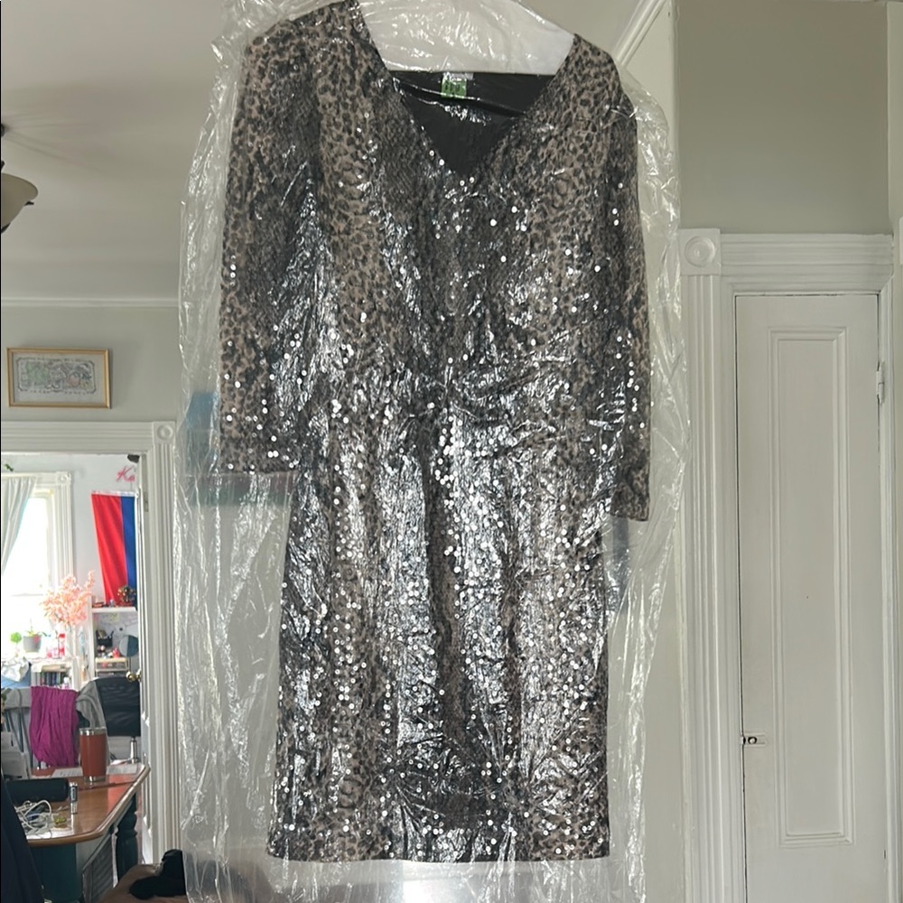 Cache Elegant White Nylon Dress NEVER WORN
